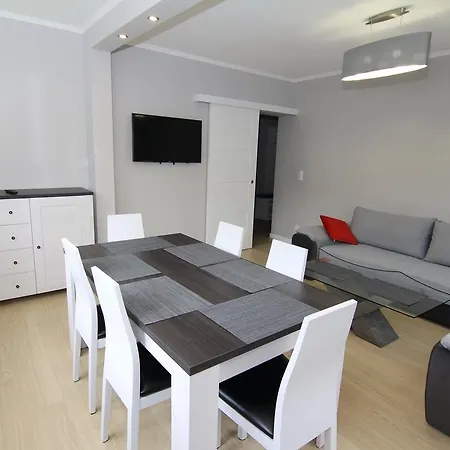 - Slowackiego Апартаменты *